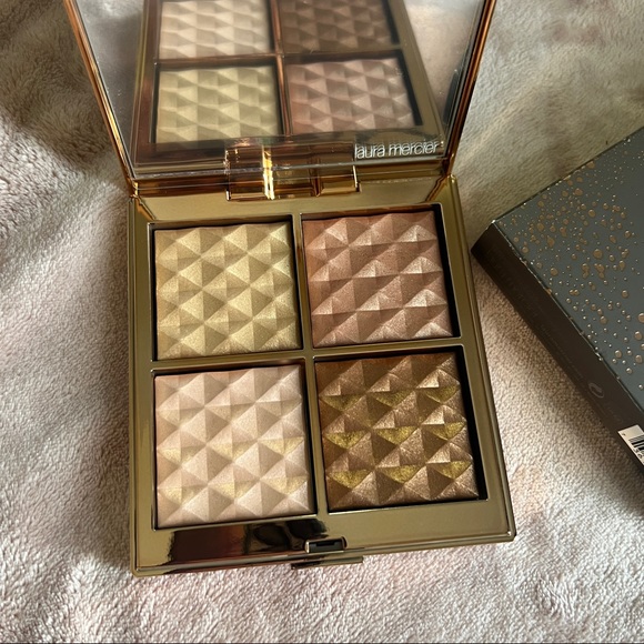 Laura Mercier Magic hour Face highlighter palette - Picture 5 of 8
